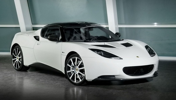 Lotus Evora, Functional Luxury