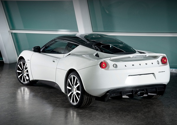 Lotus Evora, Functional Luxury