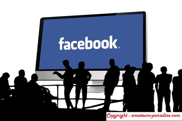 Why Your Business Should Be On Facebook