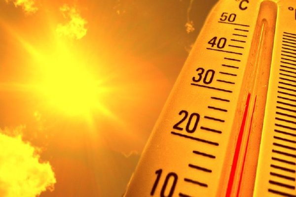 8 Practical Tips To Combat The Summer Heat If You Are A Student