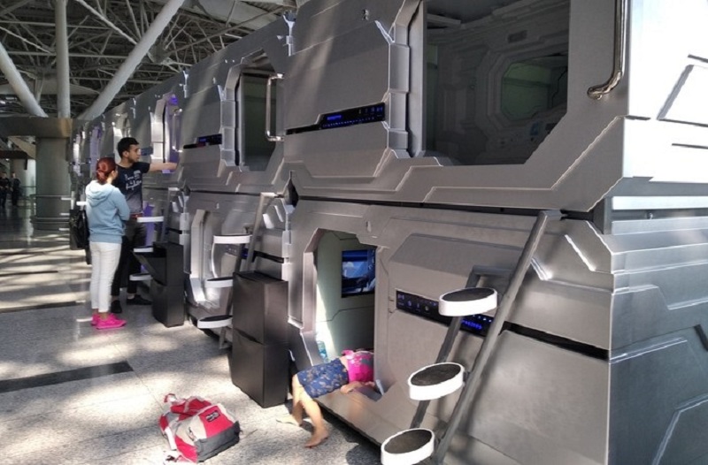 Capsule Hotel: How To Rest At The Airport Without Leaving The Transit Zone