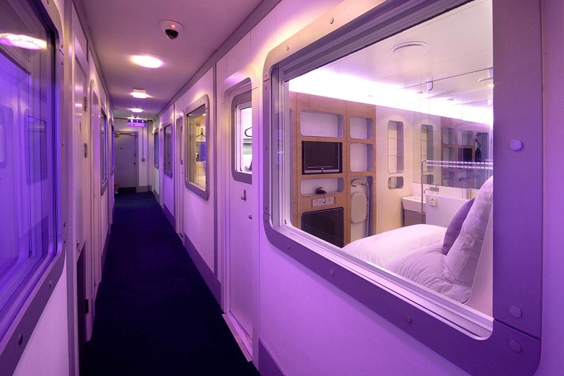 Capsule Hotel: How To Rest At The Airport Without Leaving The Transit Zone